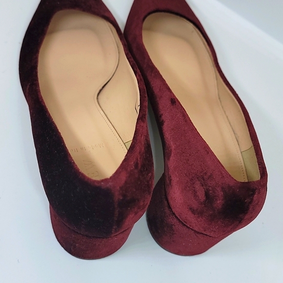 J. Crew Avery velvet chunky low heel 9.5 - Picture 4 of 6